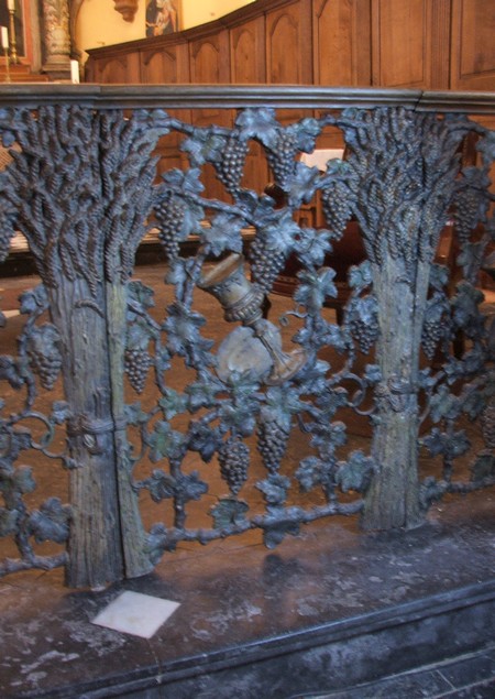 Eglise de Wattignies la Victoire, balustrade