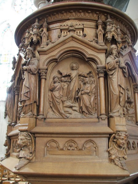 Eglise de Wignehies, la chaire